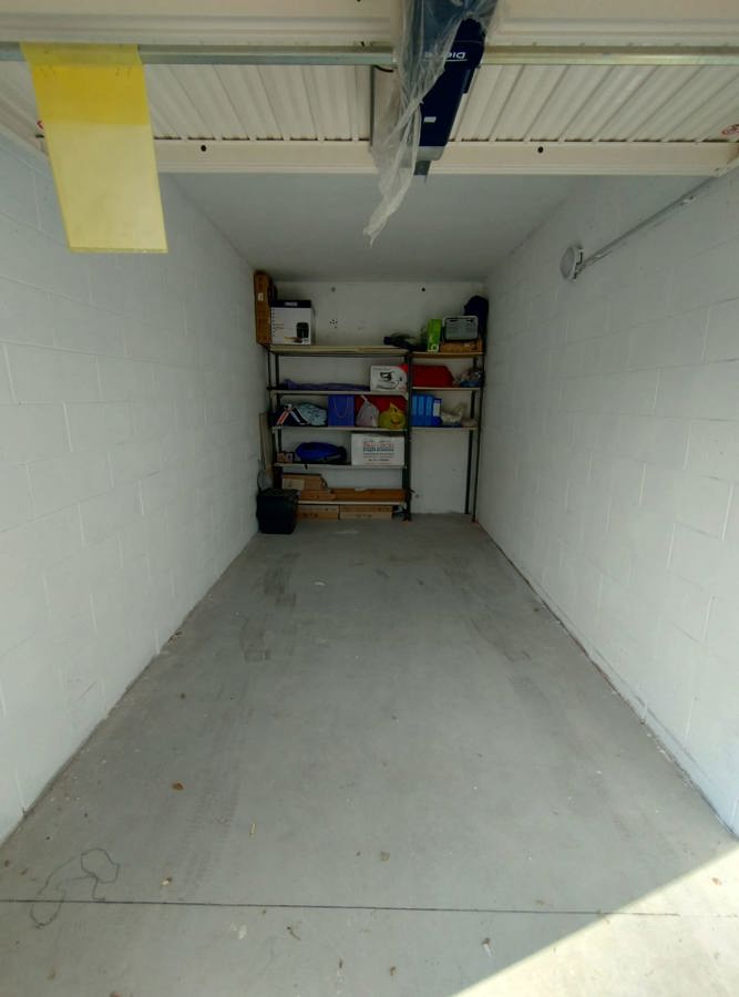 Foto 2 di 2 - Garage in vendita a Corbetta