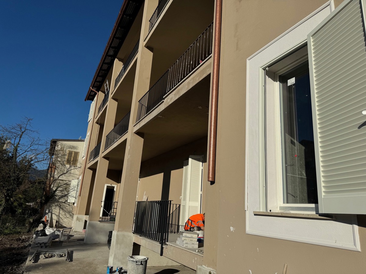 Foto 3 di 41 - Appartamento in vendita a Terni