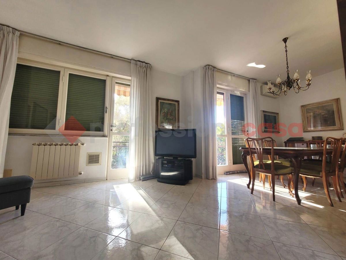 Foto 4 di 22 - Appartamento in vendita a Livorno