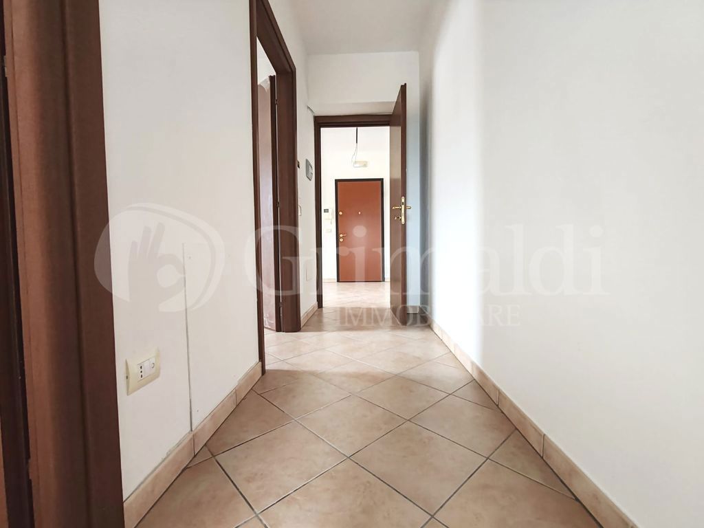 Foto 14 di 34 - Appartamento in vendita a Castelplanio
