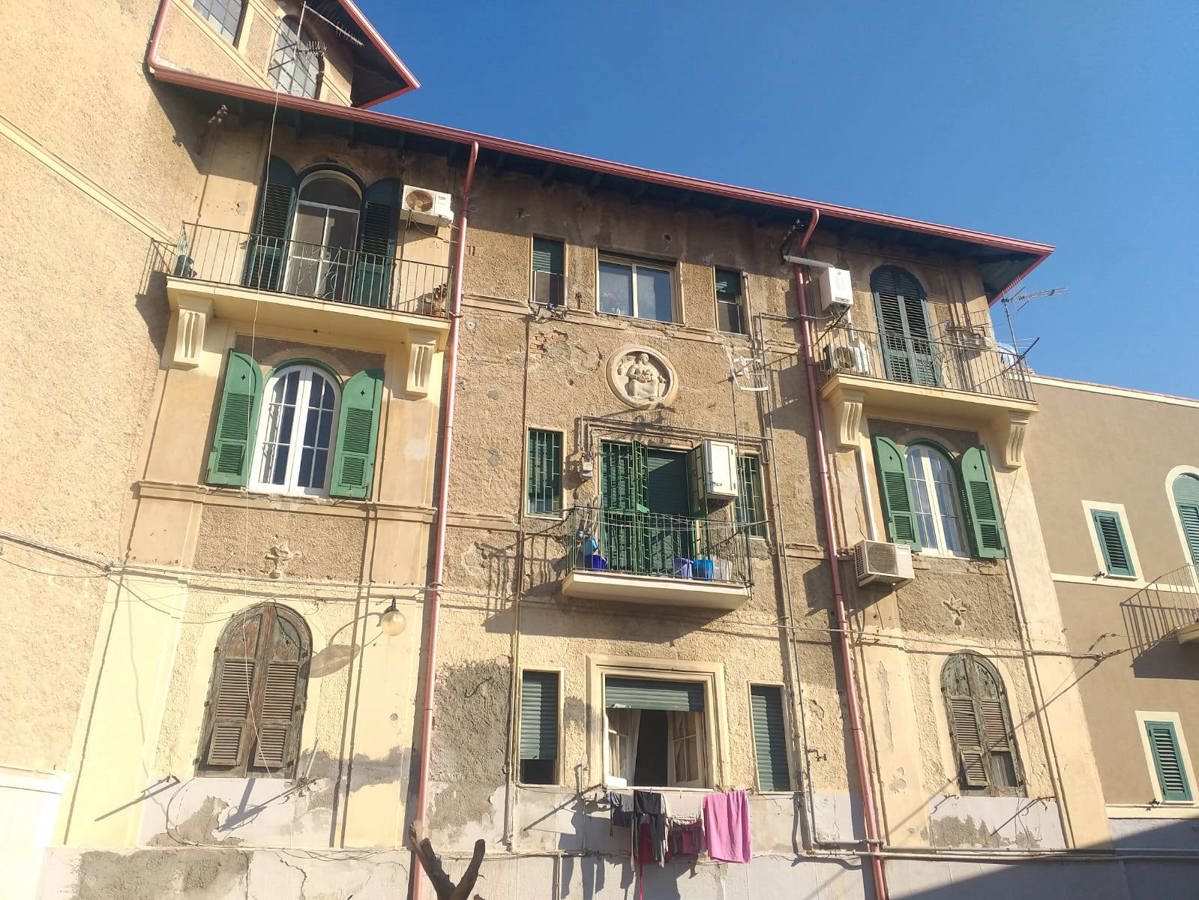 Foto 1 di 22 - Appartamento in affitto a Messina