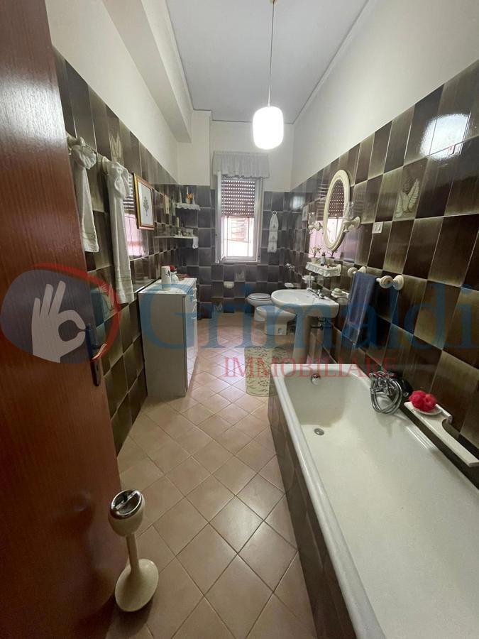Foto 17 di 27 - Appartamento in vendita a Messina
