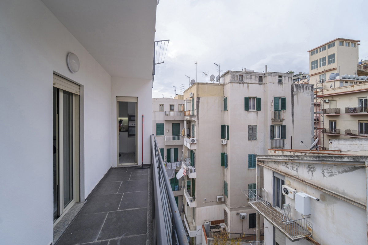 Foto 25 di 28 - Appartamento in vendita a Messina