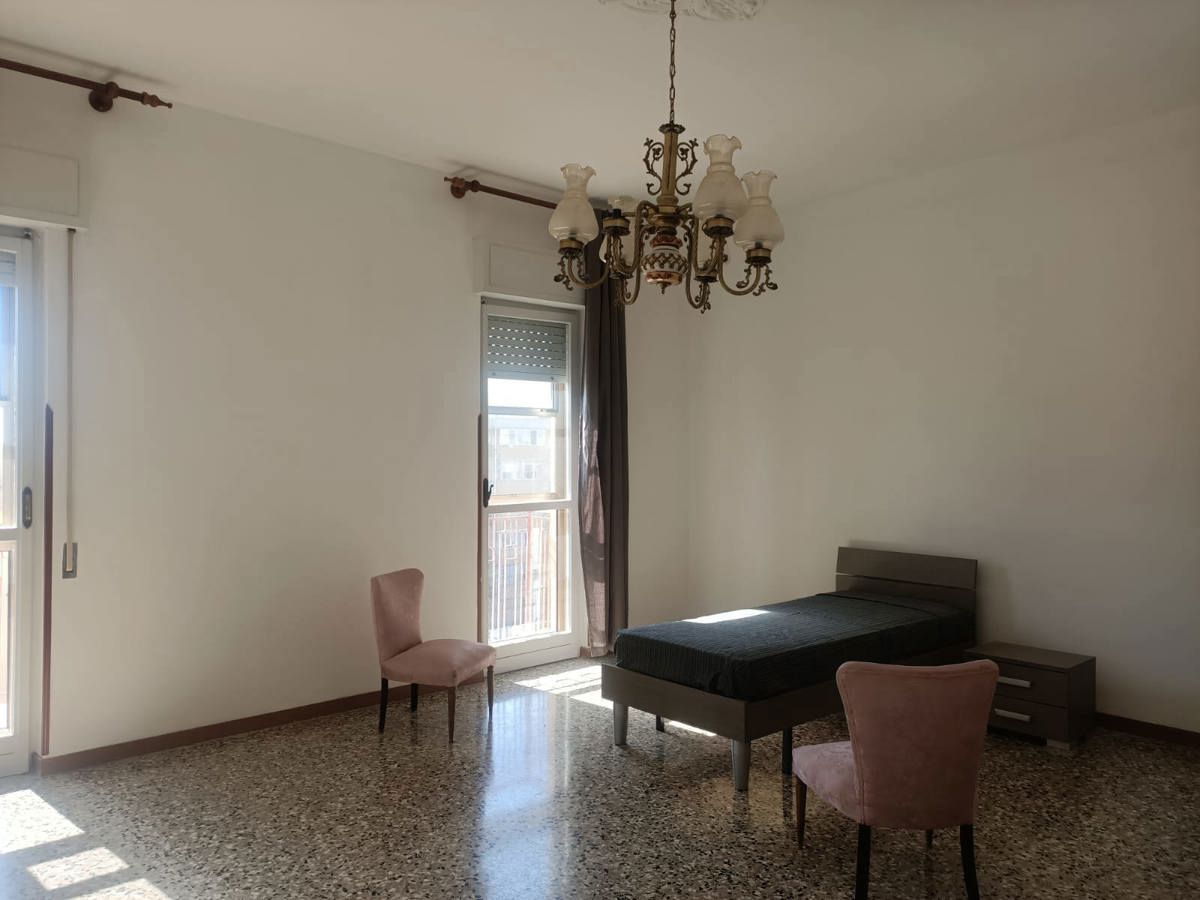 Foto 9 di 19 - Appartamento in affitto a Brindisi