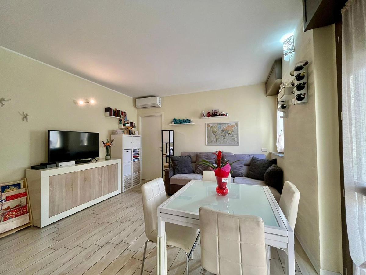 Foto 5 di 22 - Appartamento in vendita a Castellanza