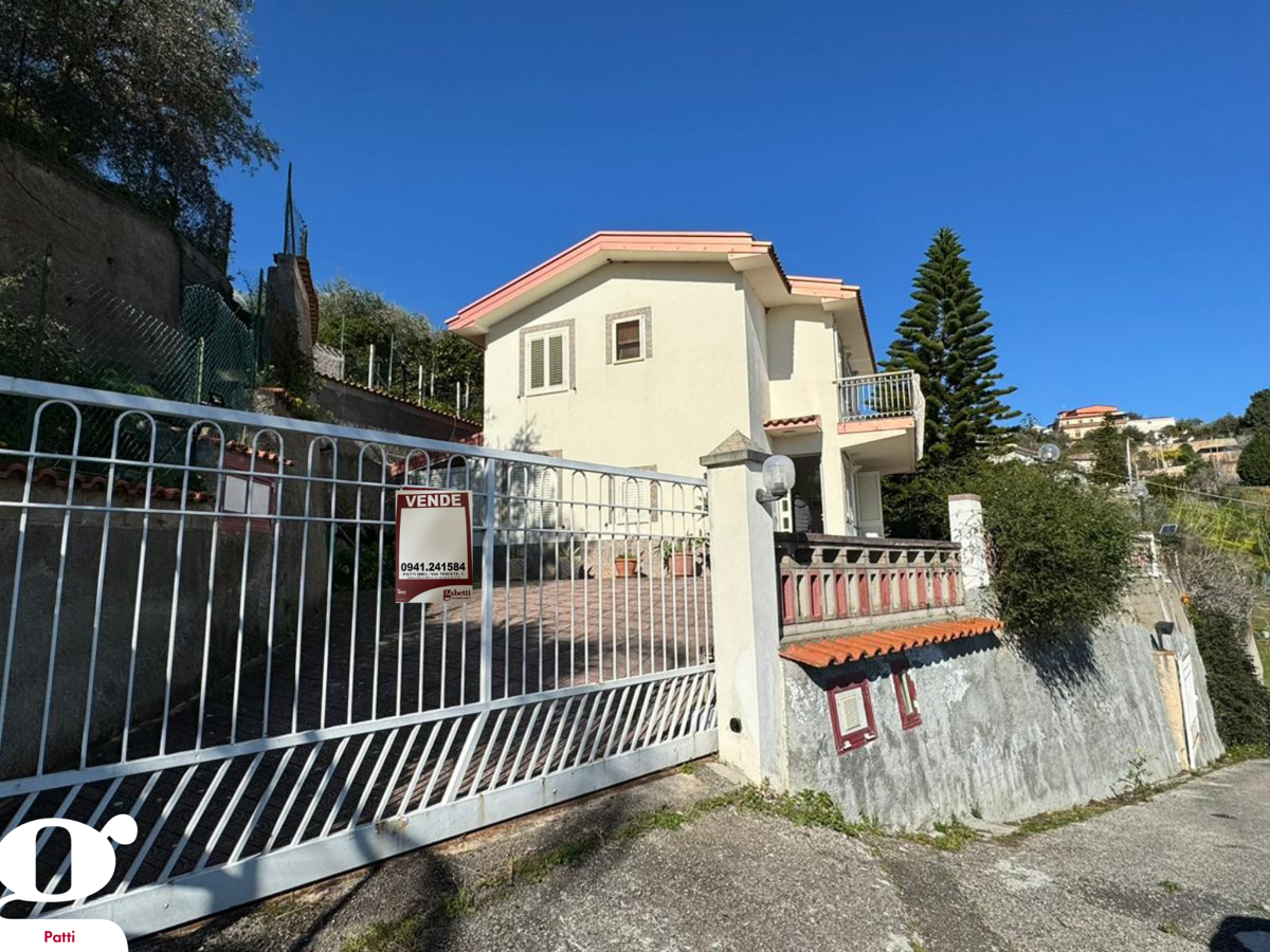 Foto 3 di 27 - Villa in vendita a Gioiosa Marea