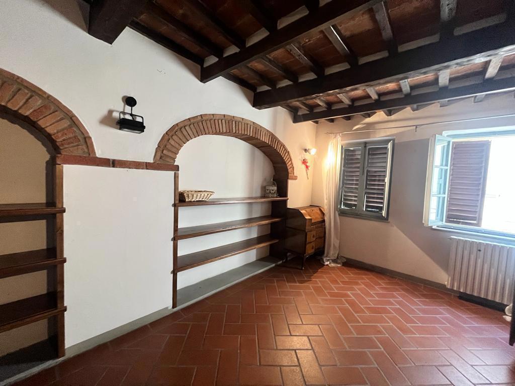 Foto 9 di 10 - Appartamento in vendita a Arezzo