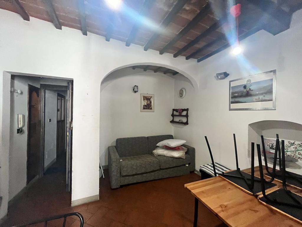 Foto 4 di 10 - Appartamento in vendita a Arezzo