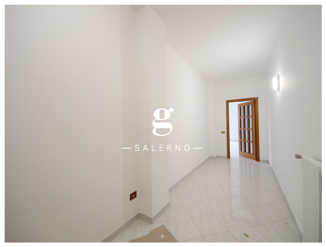 Foto 4 di 22 - Appartamento in affitto a Salerno