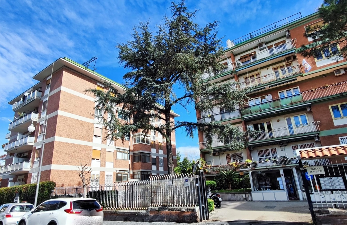 Foto 41 di 43 - Appartamento in vendita a Portici