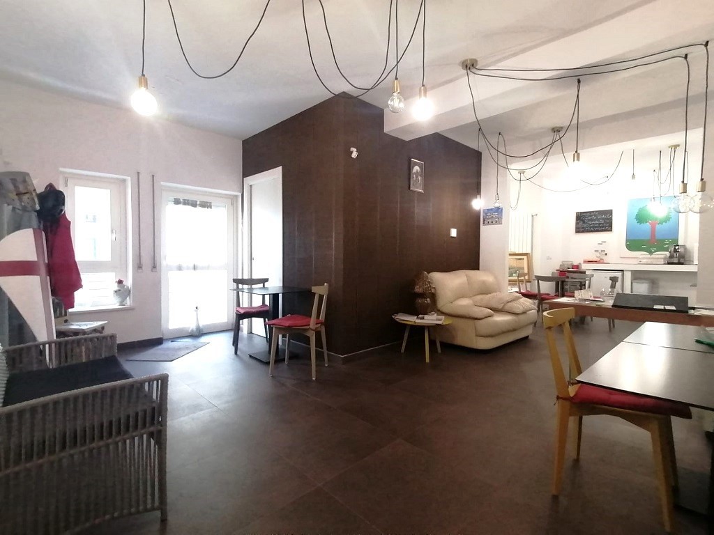 Foto 9 di 18 - Appartamento in vendita a L'Aquila