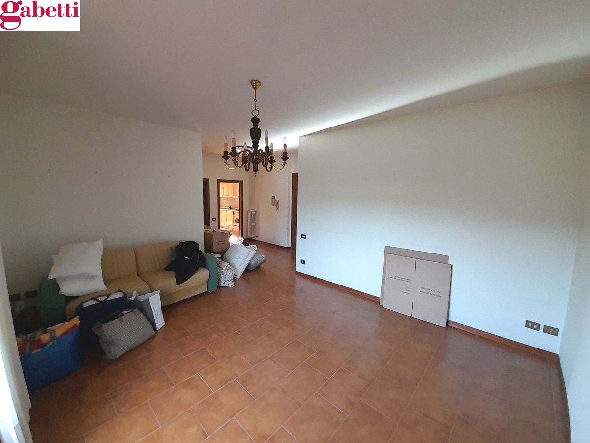 Foto 3 di 19 - Appartamento in vendita a Poggibonsi