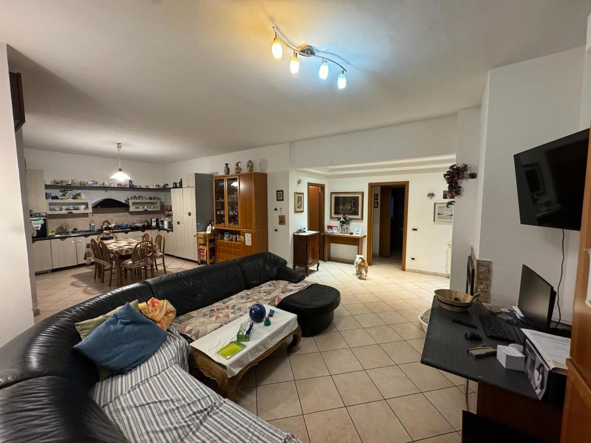Foto 2 di 15 - Appartamento in vendita a Mortara