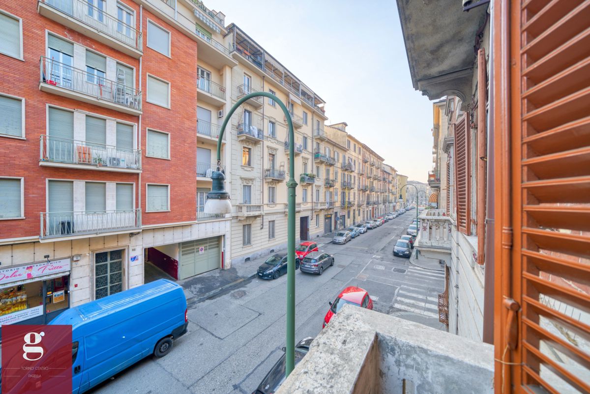 Foto 19 di 28 - Appartamento in vendita a Torino