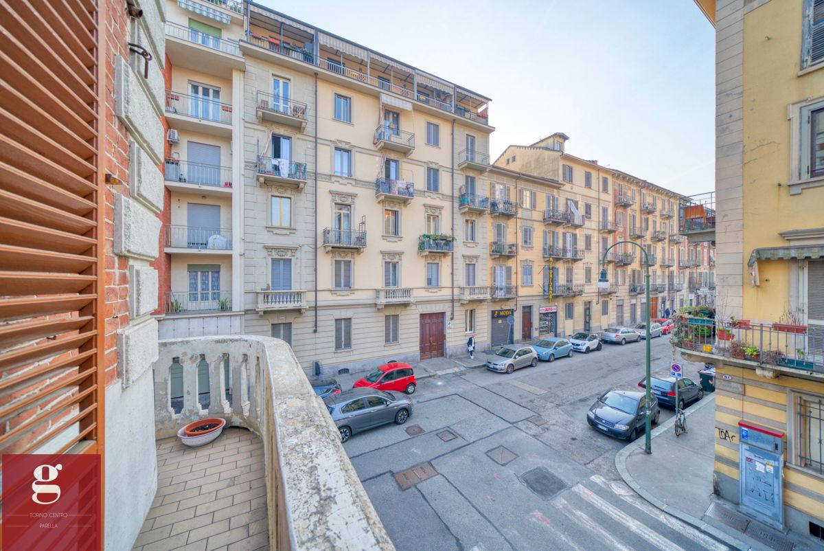 Foto 22 di 28 - Appartamento in vendita a Torino