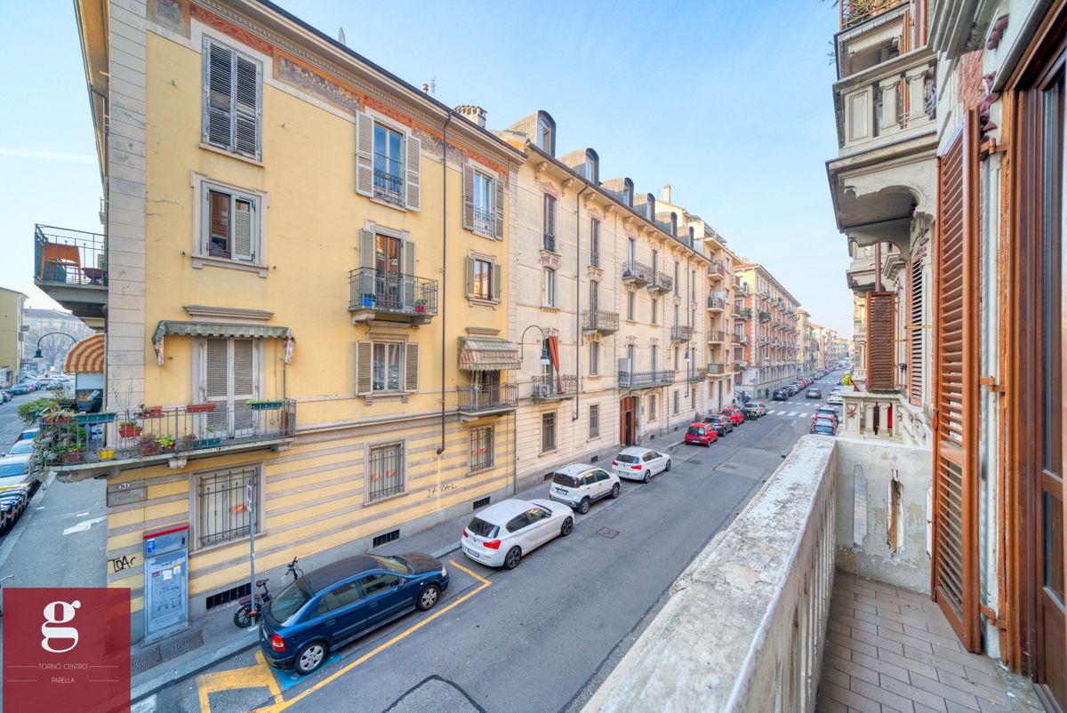 Foto 21 di 28 - Appartamento in vendita a Torino