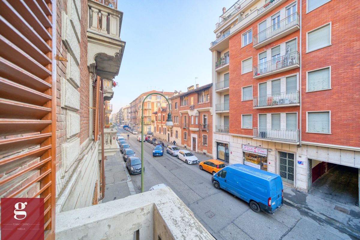 Foto 20 di 28 - Appartamento in vendita a Torino