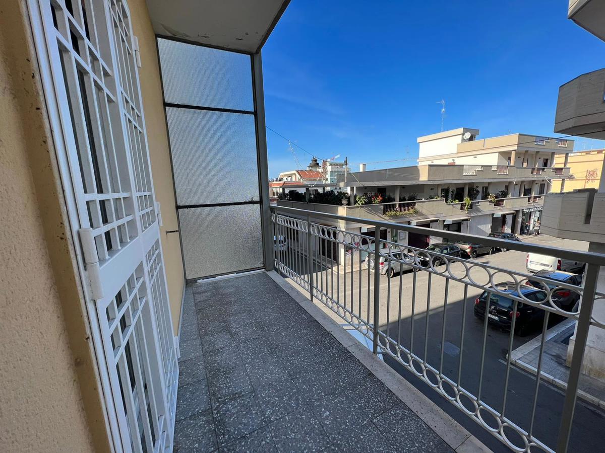 Foto 15 di 16 - Appartamento in affitto a Bari