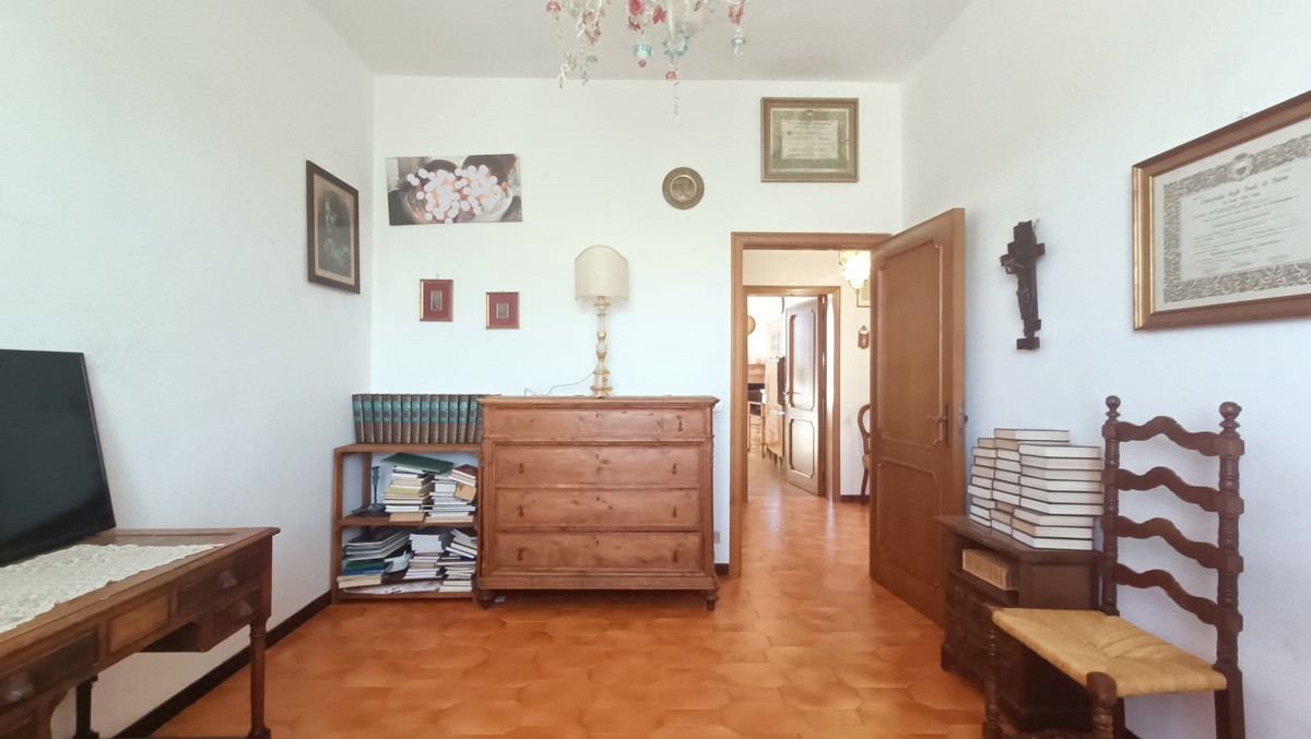 Foto 17 di 28 - Appartamento in vendita a Castelnuovo Berardenga