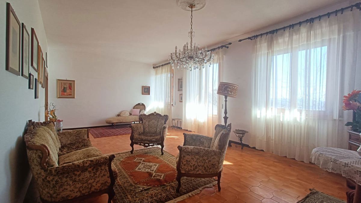 Foto 10 di 28 - Appartamento in vendita a Castelnuovo Berardenga