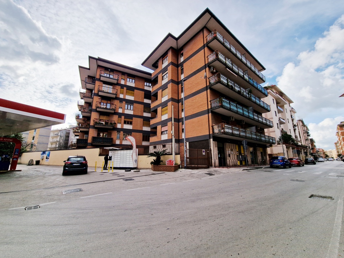 Foto 37 di 39 - Appartamento in vendita a Caserta