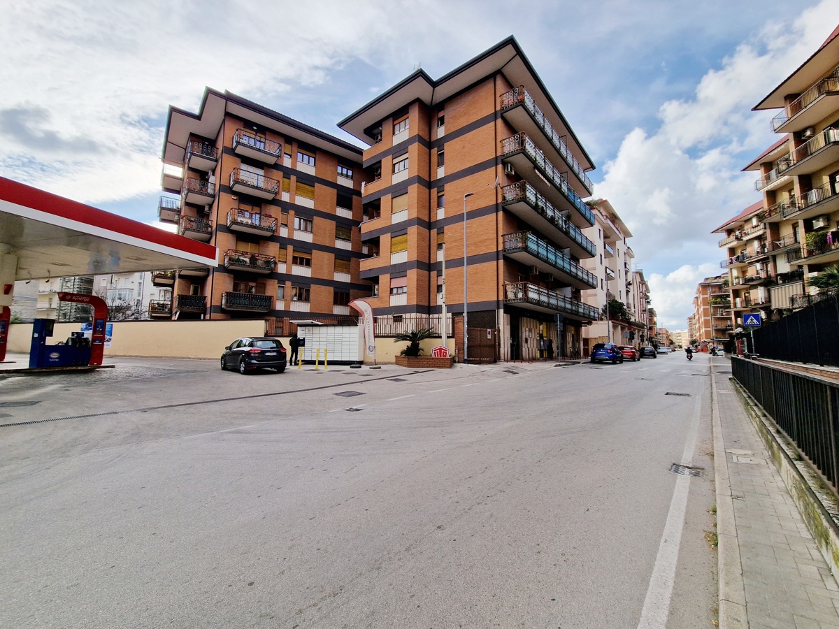 Foto 2 di 39 - Appartamento in vendita a Caserta