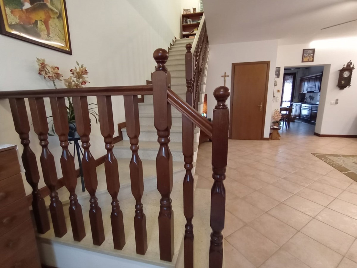 Foto 17 di 33 - Villa a schiera in vendita a San Martino di Venezze