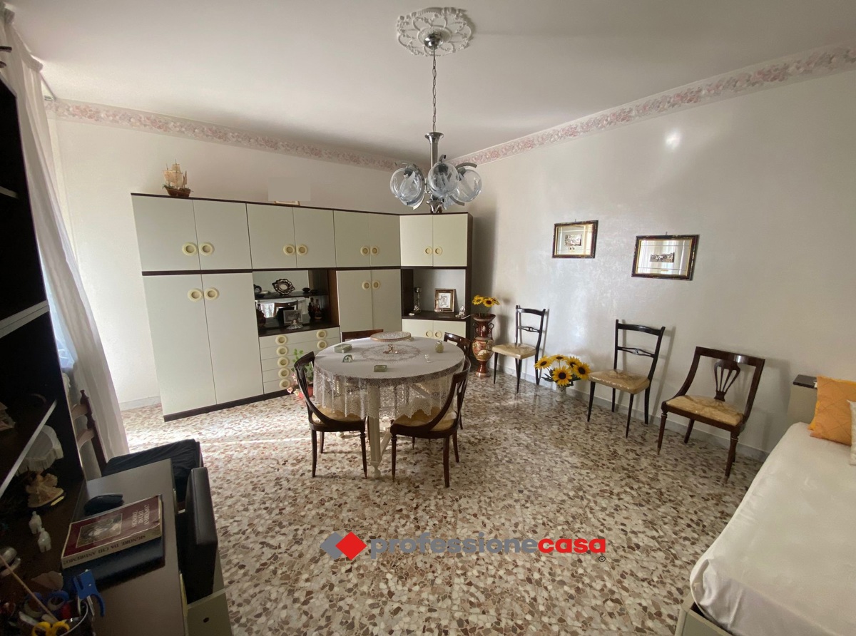 Foto 29 di 33 - Appartamento in vendita a Bari