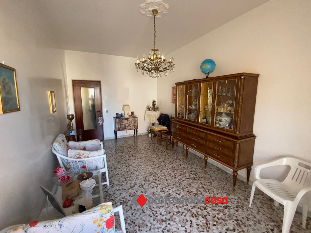 Foto 28 di 33 - Appartamento in vendita a Bari