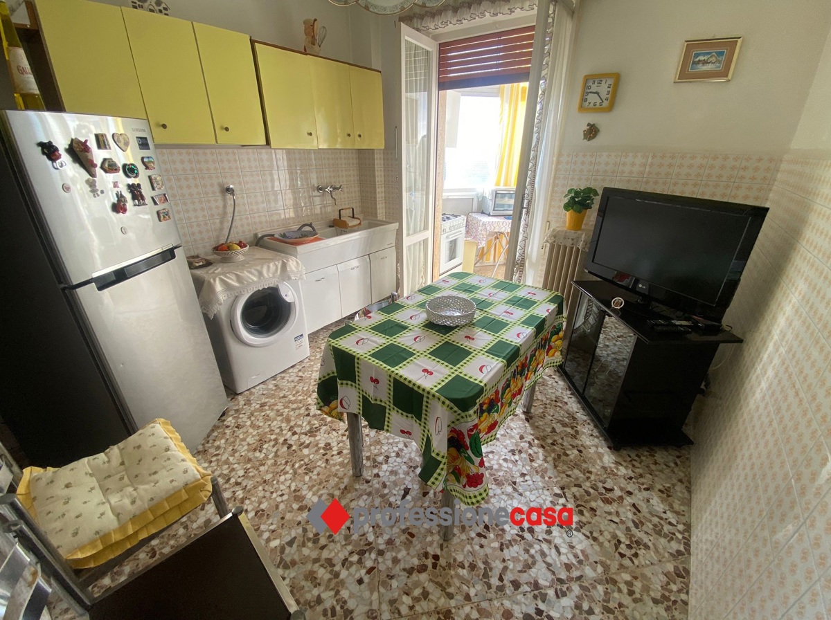 Foto 21 di 33 - Appartamento in vendita a Bari