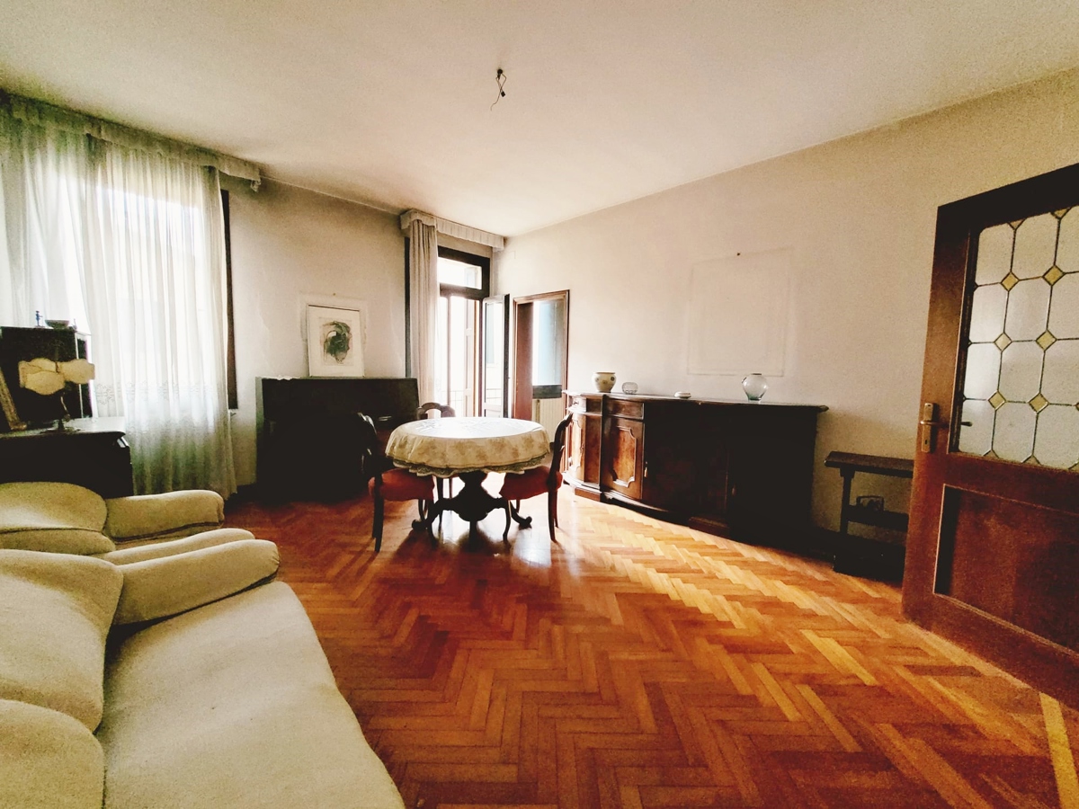 Foto 11 di 14 - Appartamento in vendita a Padova