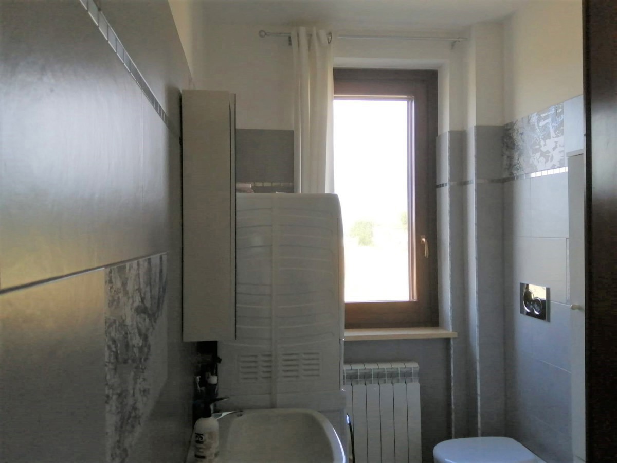 Foto 10 di 13 - Appartamento in vendita a Castel Ritaldi