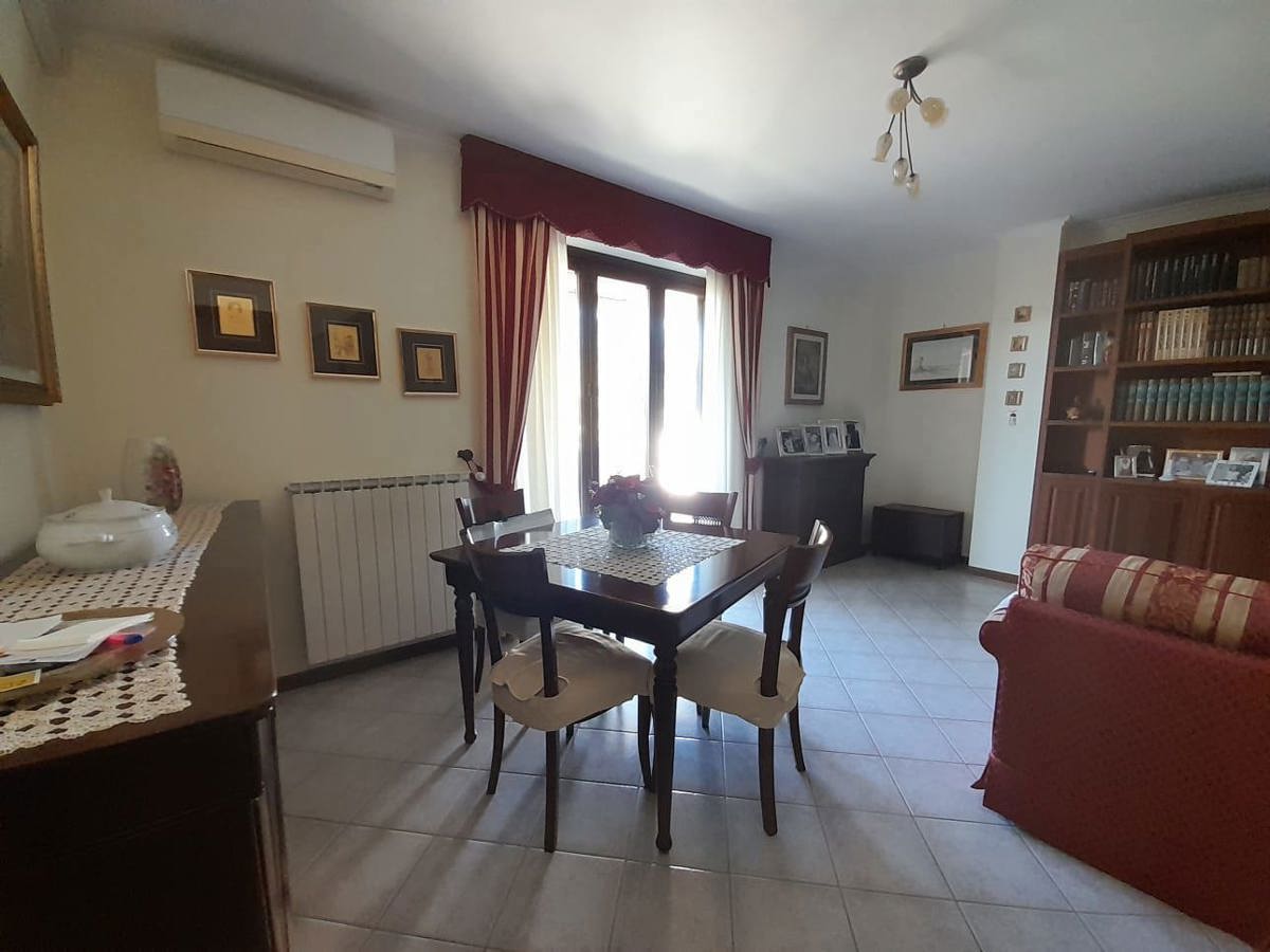 Foto 1 di 48 - Villa a schiera in vendita a Bracciano