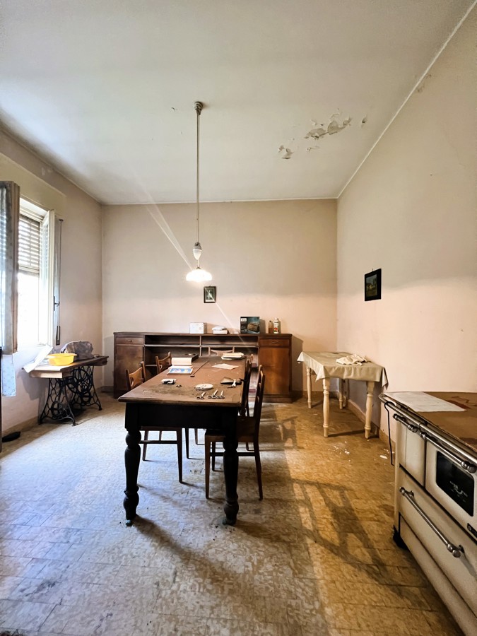 Foto 8 di 18 - Casa indipendente in vendita a Gerenzano