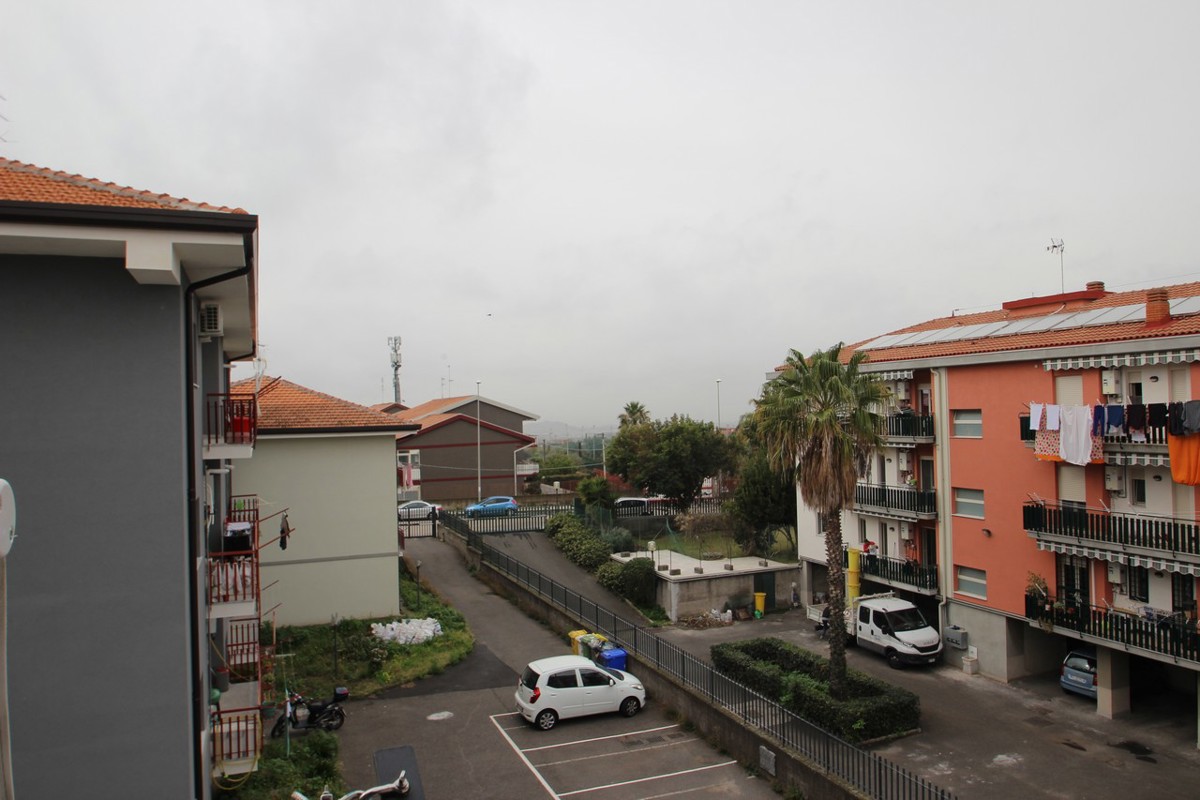 Foto 31 di 40 - Appartamento in vendita a Gravina di Catania