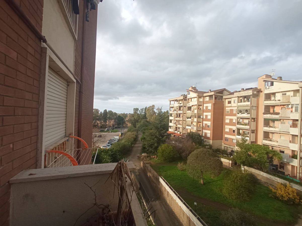 Foto 19 di 26 - Appartamento in vendita a Pomezia