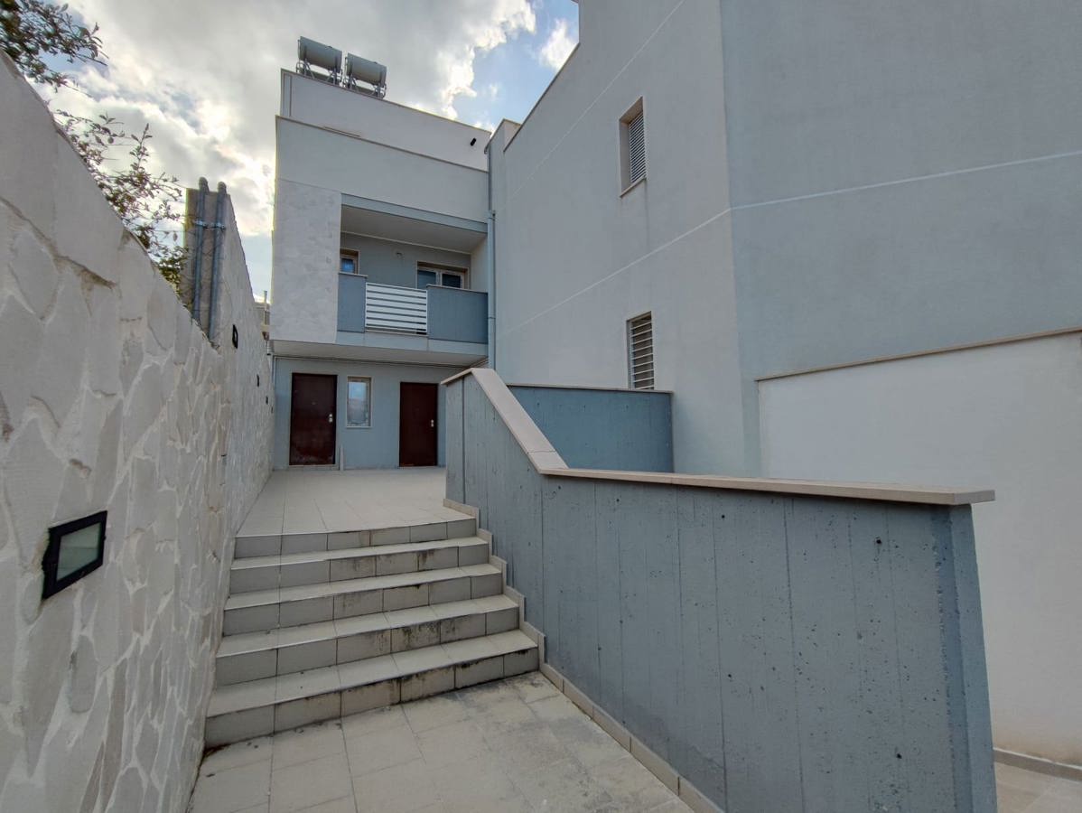 Foto 2 di 19 - Casa indipendente in vendita a Bari