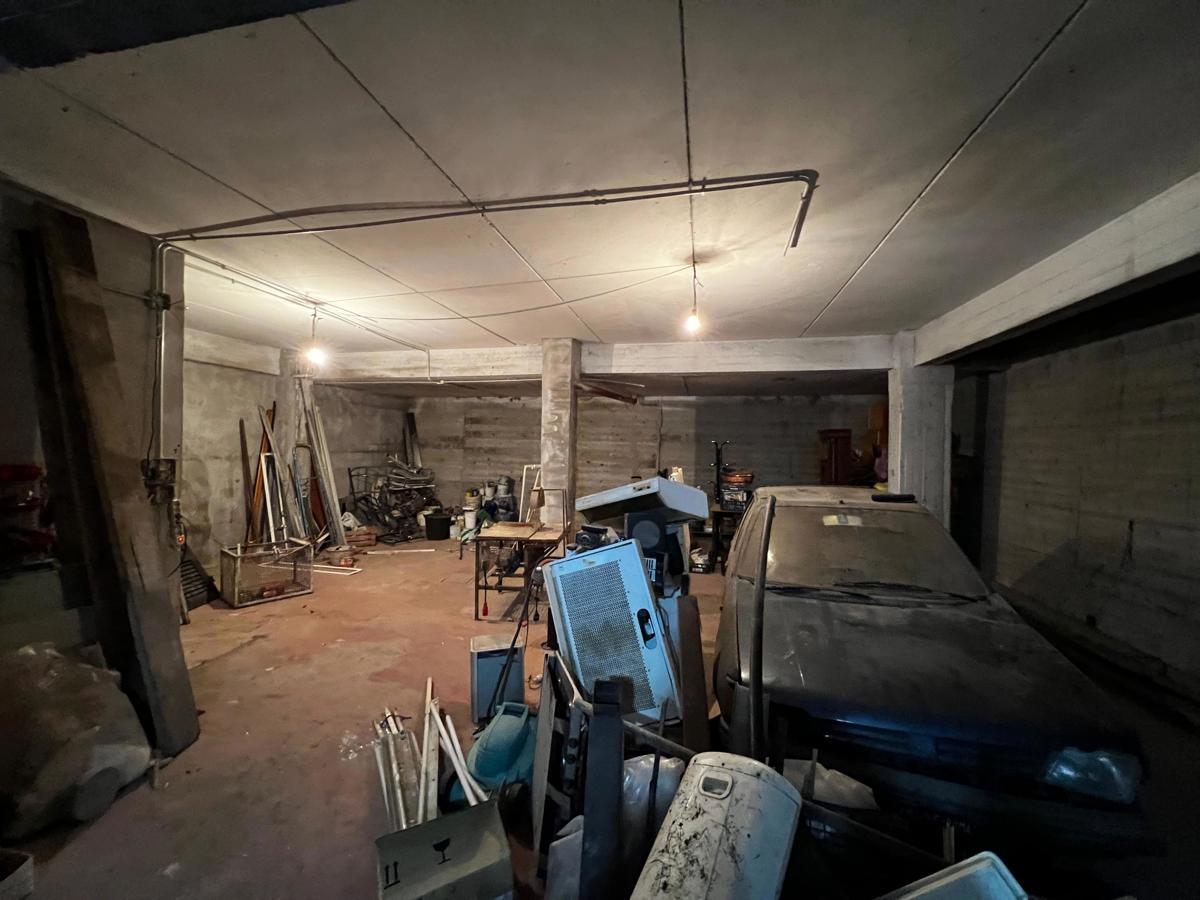 Foto 8 di 14 - Garage in vendita a Roma