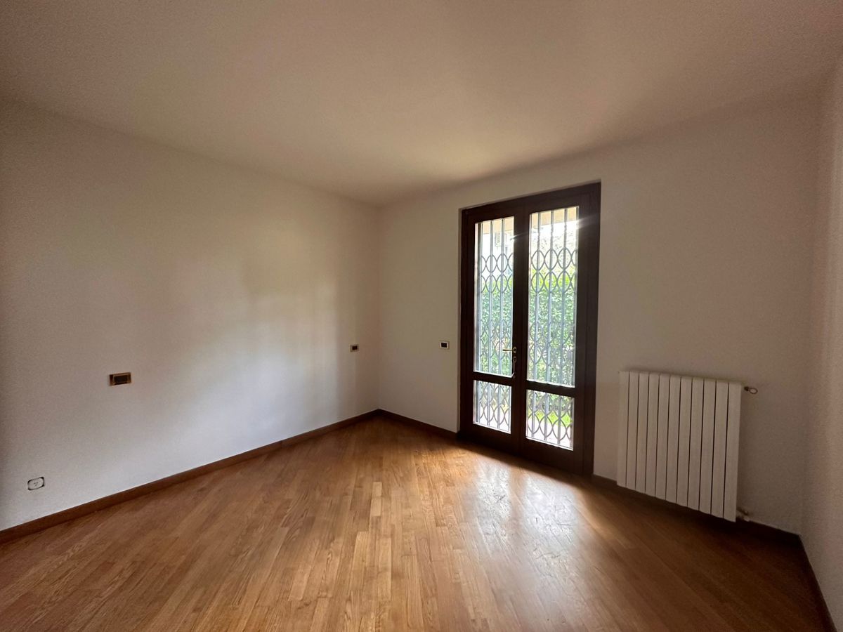Foto 19 di 21 - Appartamento in vendita a Montecatini Terme