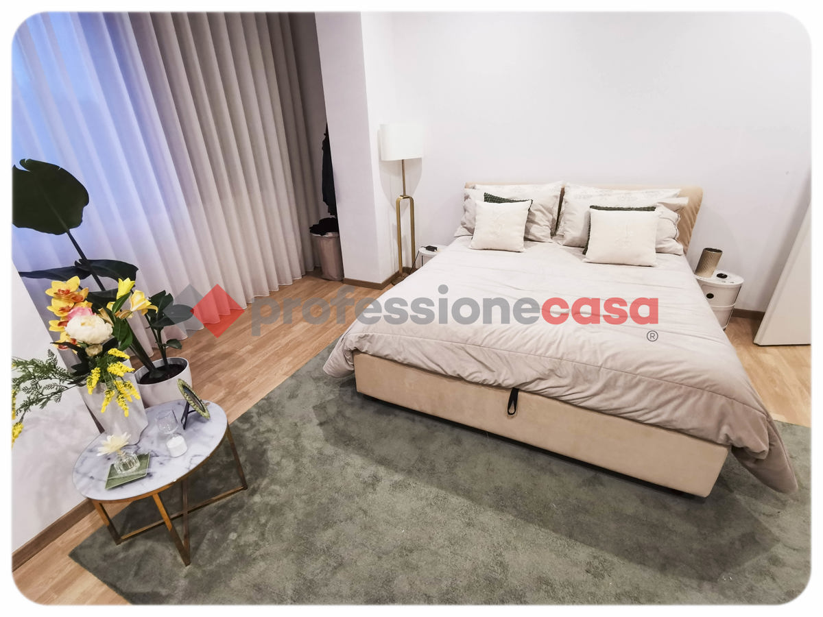 Foto 16 di 24 - Appartamento in vendita a Livorno