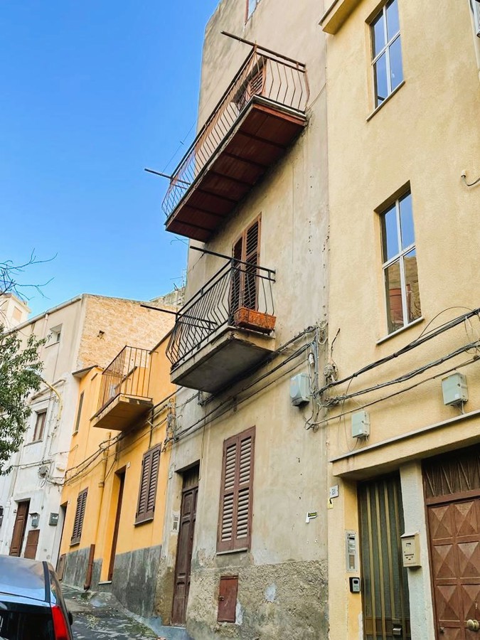 Foto 4 di 8 - Palazzo o stabile in vendita a Agrigento