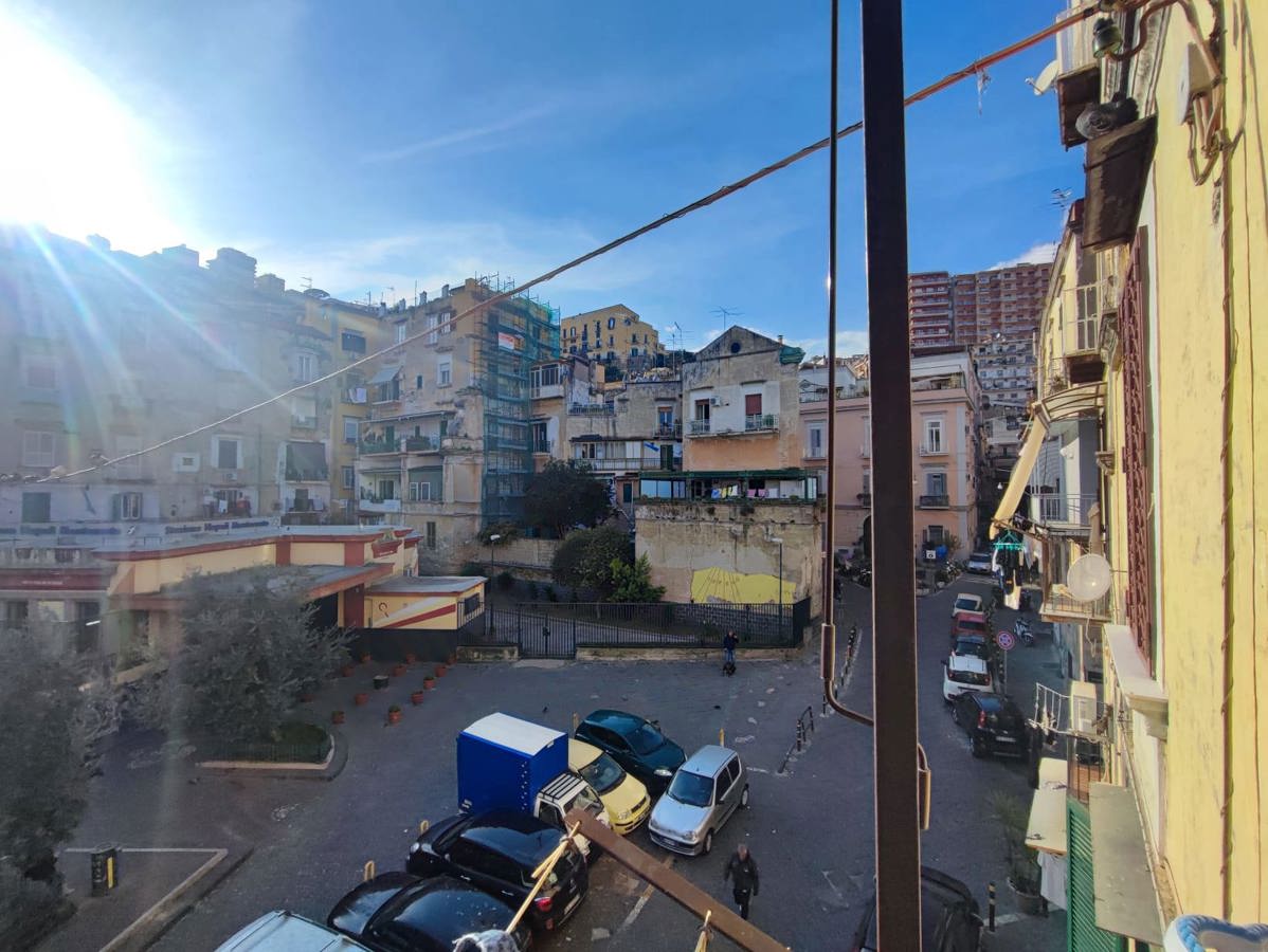 Foto 15 di 16 - Appartamento in vendita a Napoli