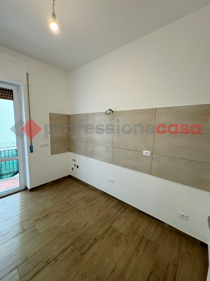 Foto 12 di 29 - Appartamento in vendita a Livorno