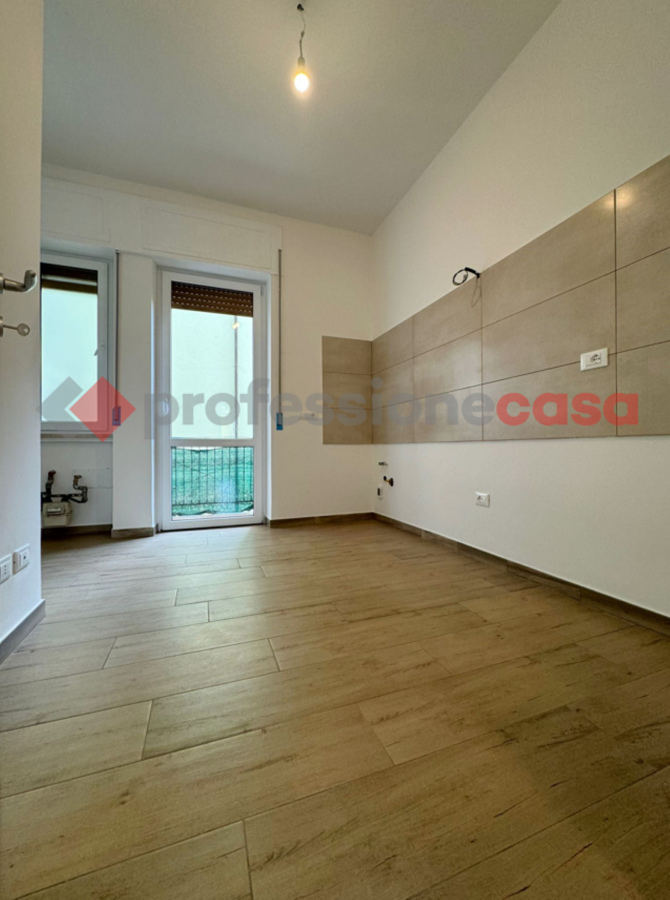 Foto 11 di 29 - Appartamento in vendita a Livorno