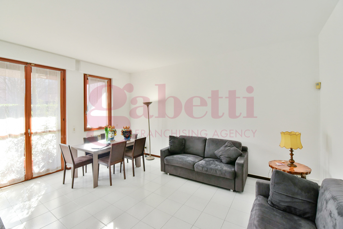 Foto 5 di 23 - Appartamento in vendita a Mariano Comense