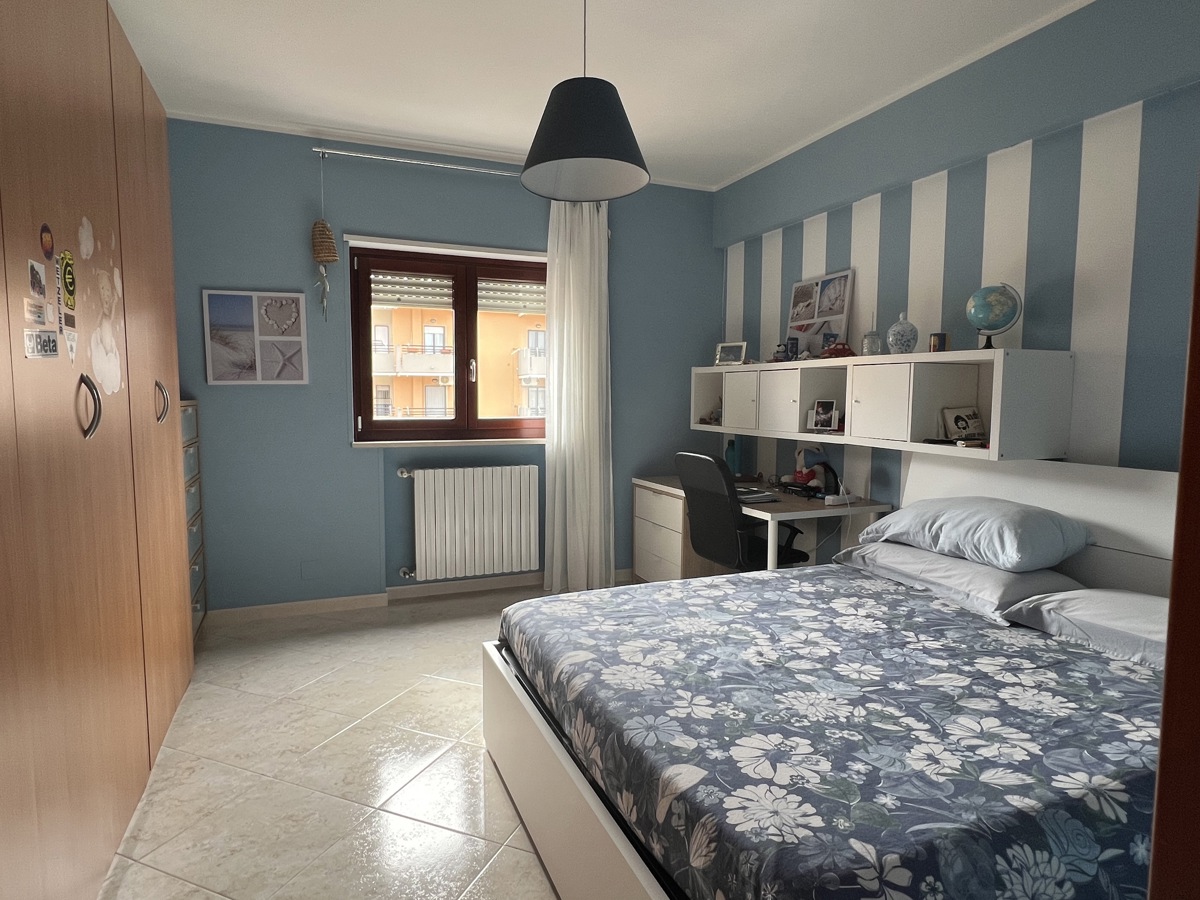 Foto 11 di 25 - Appartamento in vendita a Taranto