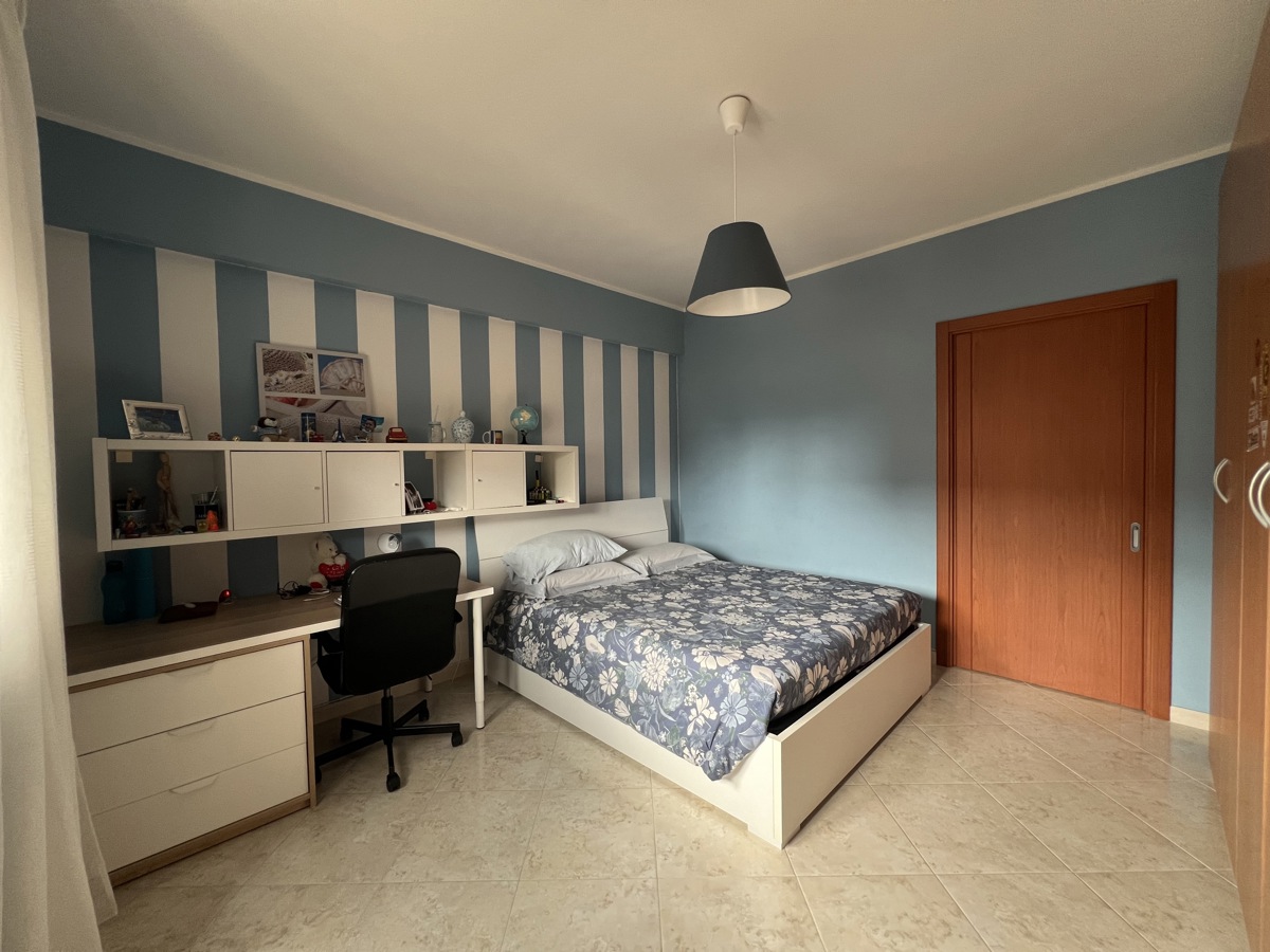 Foto 15 di 25 - Appartamento in vendita a Taranto