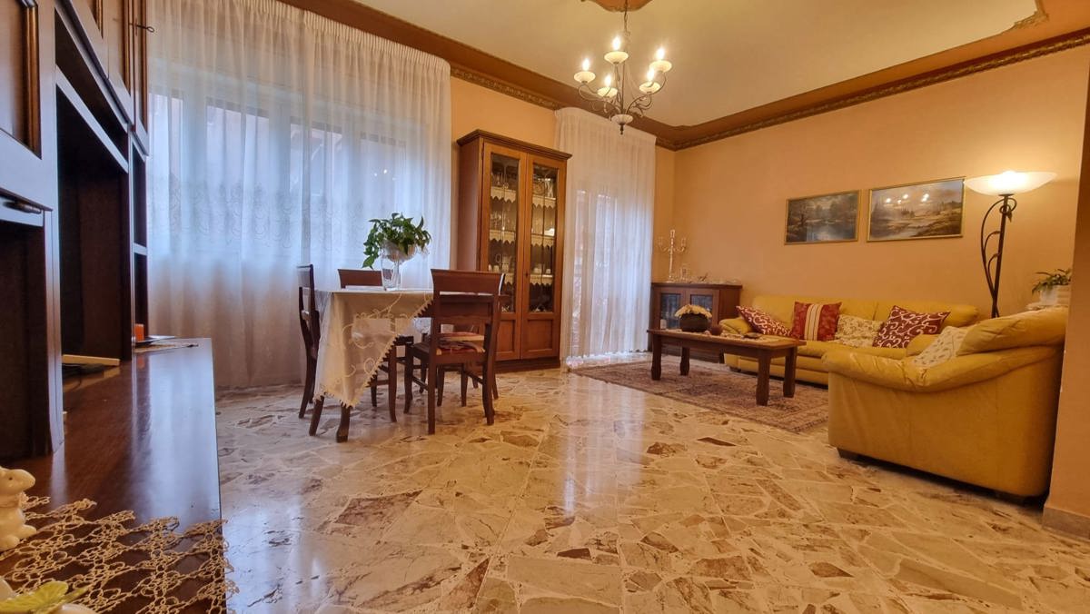 Foto 26 di 34 - Appartamento in vendita a Milazzo