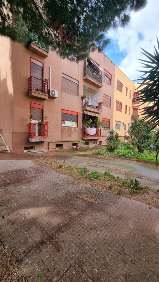 Foto 32 di 34 - Appartamento in vendita a Milazzo
