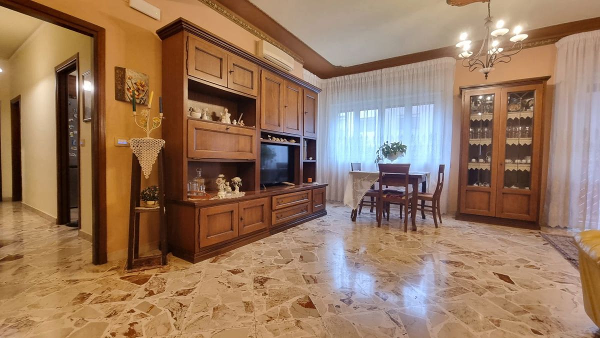 Foto 1 di 34 - Appartamento in vendita a Milazzo